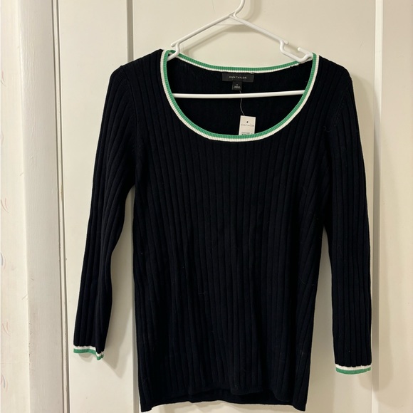 Ann Taylor Spring Sweater Size M NWT - Picture 1 of 4